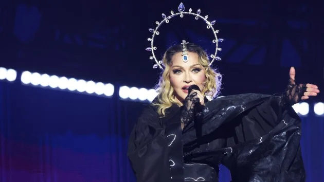 Madonna reacts to New York Times report that shes the popes distant cousin