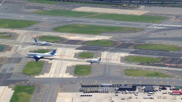 Radio issues force Newark flights to halt, adding to string of airport problems