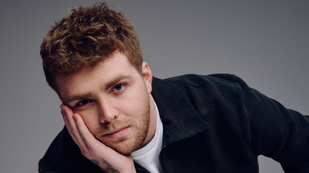 Alex Warren to perform on college campuses as part of new mental wellness, music initiative