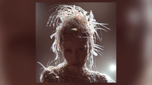 Hear Miley Cyrus’ ‘peace offering’ to her dad, ‘Secrets’