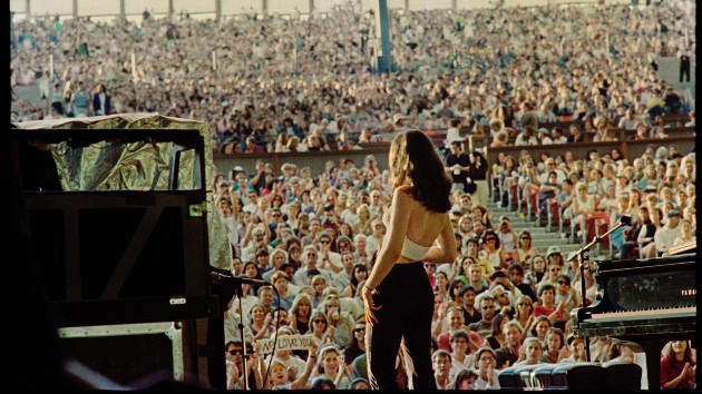 Watch Sarah McLachlan, Sheryl Crow, Jewel & more in new trailer for Lilith Fair doc