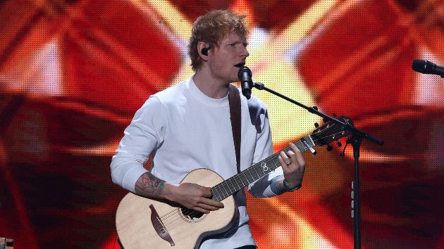 Watch Ed Sheeran lead a sing-along at an NYC bar