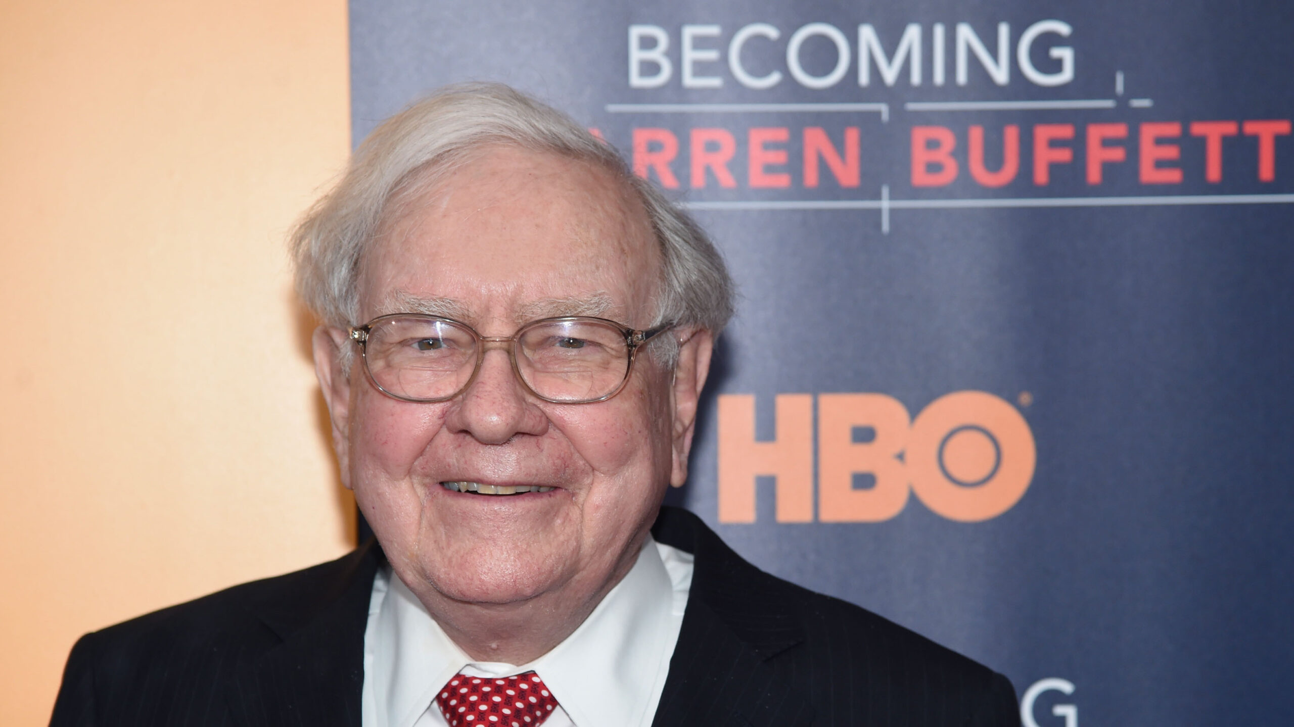 Warren Buffett steps down as Berkshire Hathaway chairman